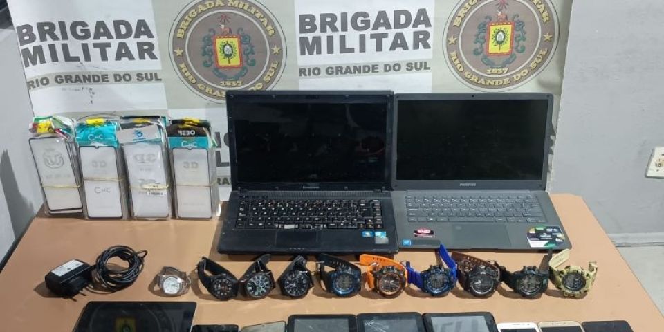 Mulher é presa com diversos eletrônicos de origem desconhecida em Pelotas