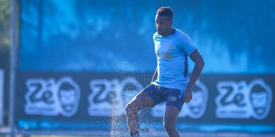 Tentando voltar a vencer, Grêmio encara o Vitória pela 6ª rodada do Brasileirão