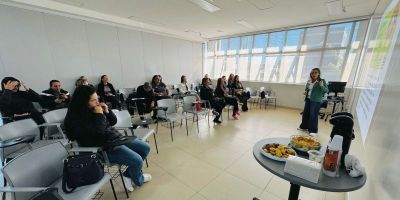 Encontro em Camaquã aborda formação continuada de enfermeiras na promoção da saúde de crianças e adolescentes