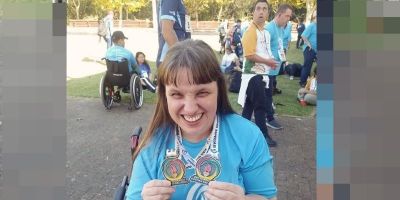 Ana Muriel conquista a 2ª medalha do dia nas Olimpíadas das Apaes do RS