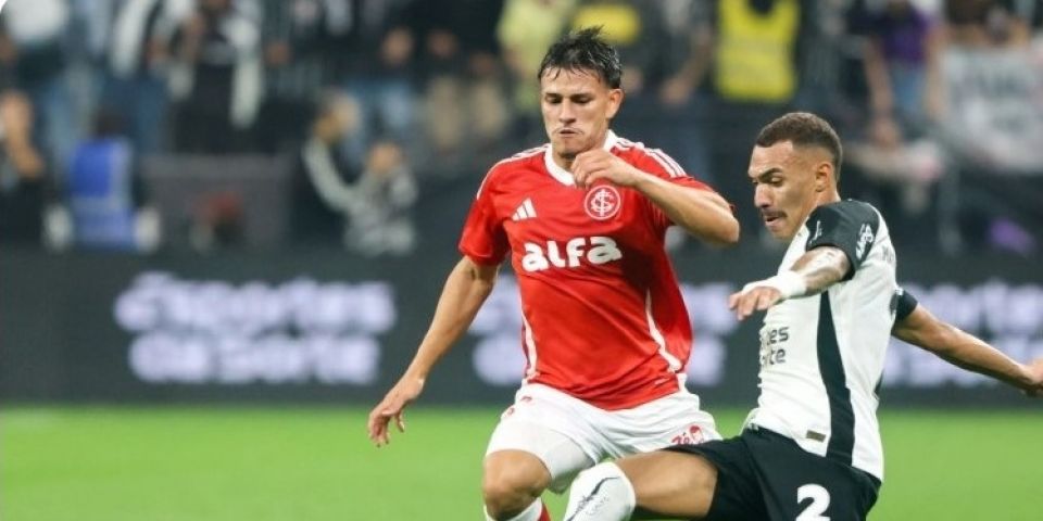 Com polêmicas de arbitragem, Inter perde para o Corinthians pela 7ª rodada do Brasileirão