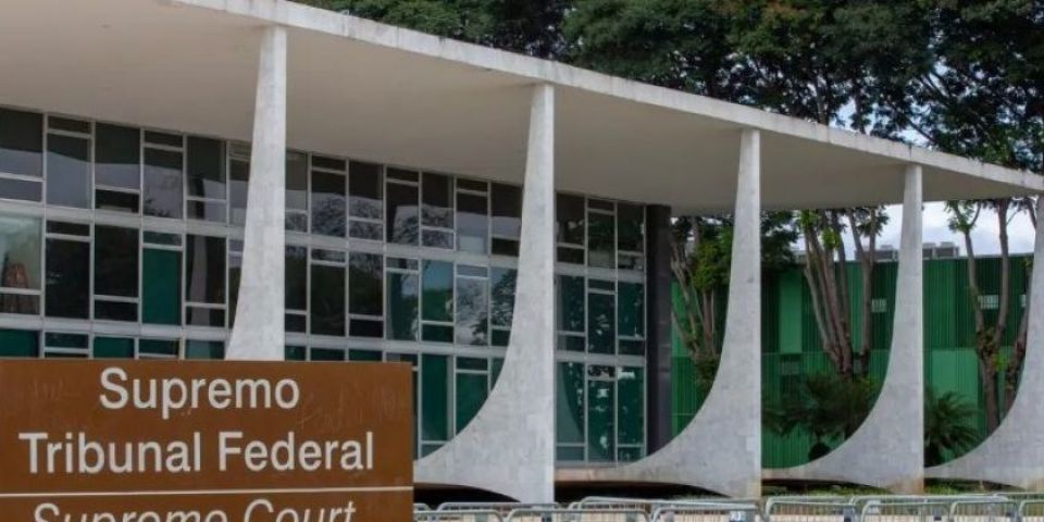 Moraes vota por Zambelli pegar 10 anos de prisão por invasão ao CNJ