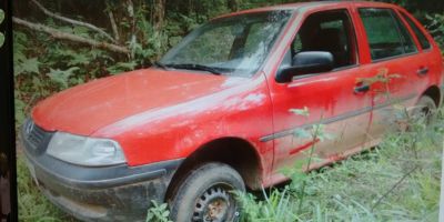 Carro furtado é encontrado na localidade de Passo do Medina, em Camaquã