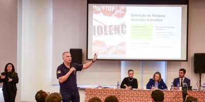 Projeto Sinais é apresentado em seminário sobre violência digital na UFRGS