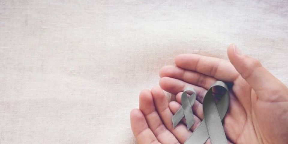 Maio Cinza alerta para sintomas do câncer cerebral e reforça sobre a importância do diagnóstico precoce