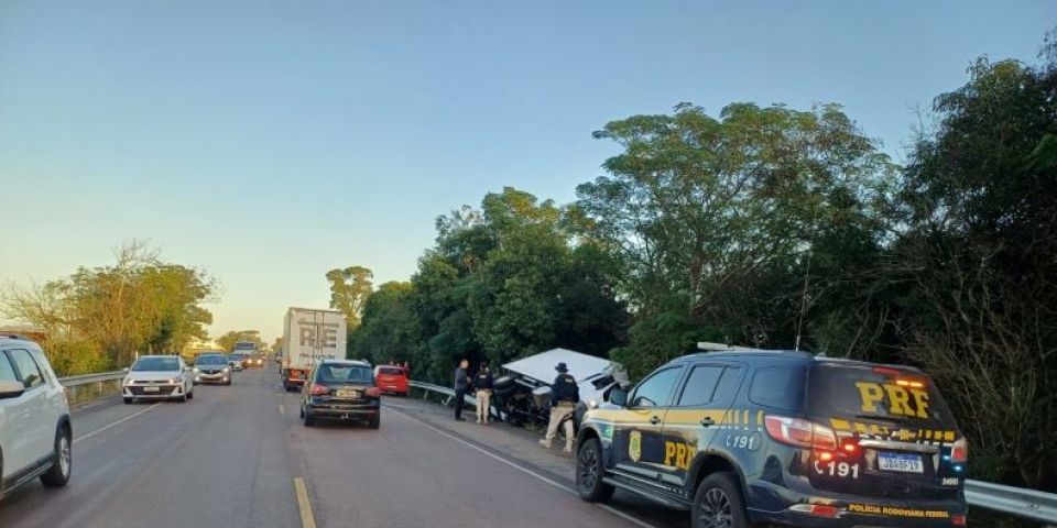 Acidente envolvendo quatro veículos deixa ferido na BR-290 em Eldorado do Sul