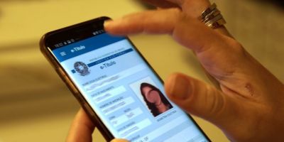Mais de 5,3 milhões de eleitores terão título cancelado, informa TSE
