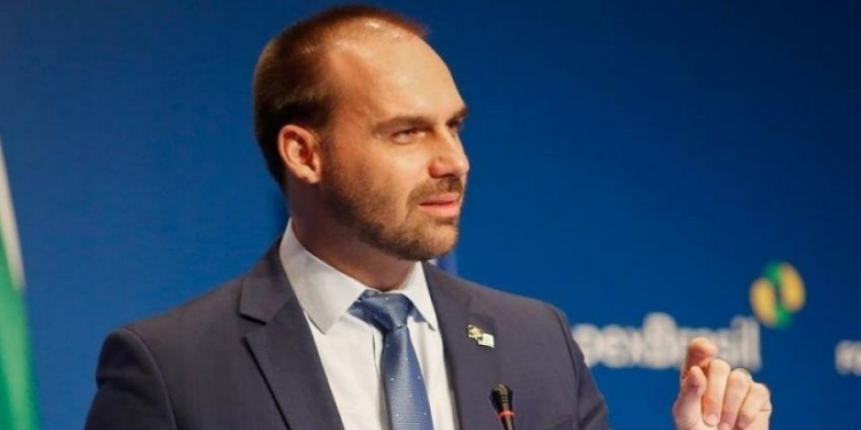 Moraes abre inquérito para investigar Eduardo Bolsonaro