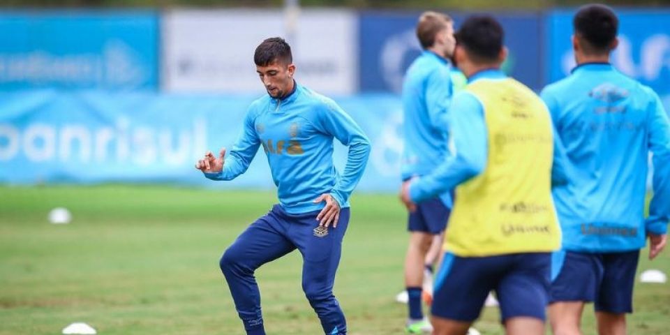 Com mudanças no time, Grêmio enfrenta o Sportivo Luqueño na Sul-Americana