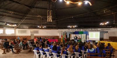 Gincana ecológica é realizada para alunos das escolas de Cristal