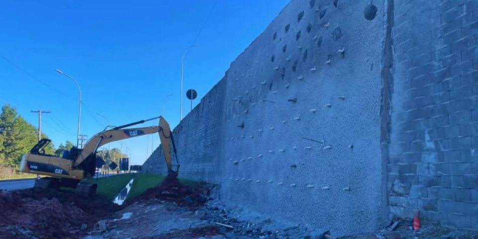 Ecovias Sul libera o tráfego em meia pista em viaduto da BR-116 em Pelotas