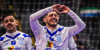 Vélez Camaquã vence Blumenau (SC) por 3 a 2 pela 8ª rodada da LNF 2025