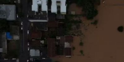 Mais de sete mil pessoas deixaram suas casas por causa das chuvas no RS