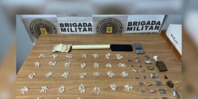 Jovem de 16 anos é apreendido com 339 pedras de crack em Tapes