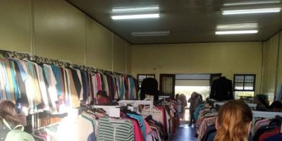 Campanha do Agasalho precisa de roupas de cama e roupas infantis e masculinas em Camaquã