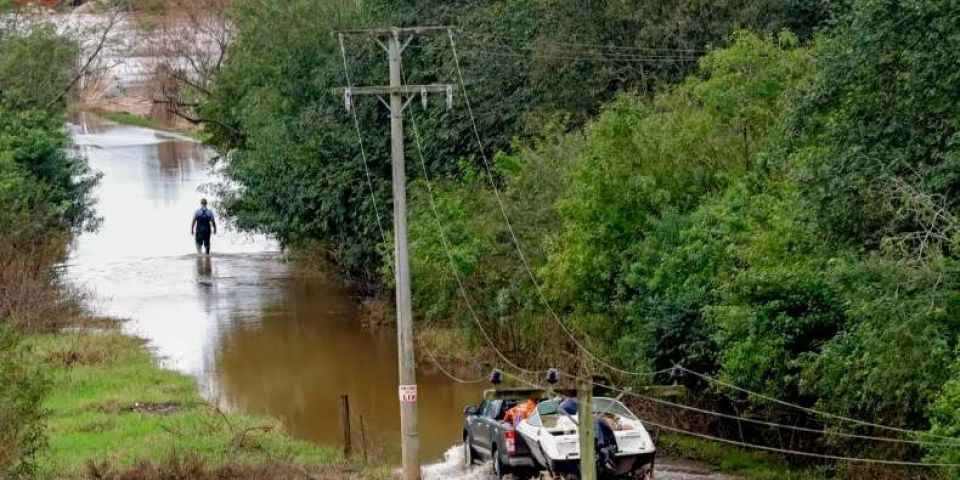 Defesa Civil pede a desalojados que não voltem às suas casas em Eldorado do Sul