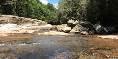Cascata da Luciana em Dom Feliciano: paraíso particular aberto ao público