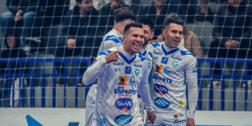 Vélez Camaquã vence o Marreco Futsal por 4 a 1 pela LNF