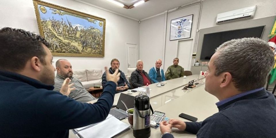 Executivo camaquense e Comaca realizam encontro para tratar sobre a pesca em barragens