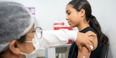 Vacinação contra HPV para jovens de 15 a 19 anos é prorrogada até o final de 2025