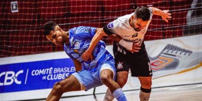 Vélez Camaquã perde para o Corinthians por 4 a 3 na LNF
