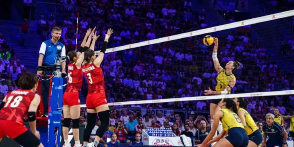 Brasil vira sobre o Japão e alcança final da Liga das Nações de vôlei