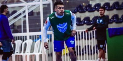 Vélez Camaquã encara o São Lourenço em jogo atrasado pela 7ª rodada da LNF 2025