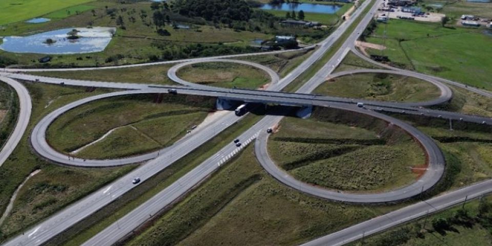 Dnit entrega viaduto da BR-116 no acesso a São Lourenço do Sul