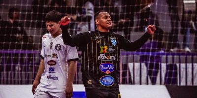Vélez Camaquã goleia por 6 a 1 o Nadas Branco pelo Gauchão Série B de futsal