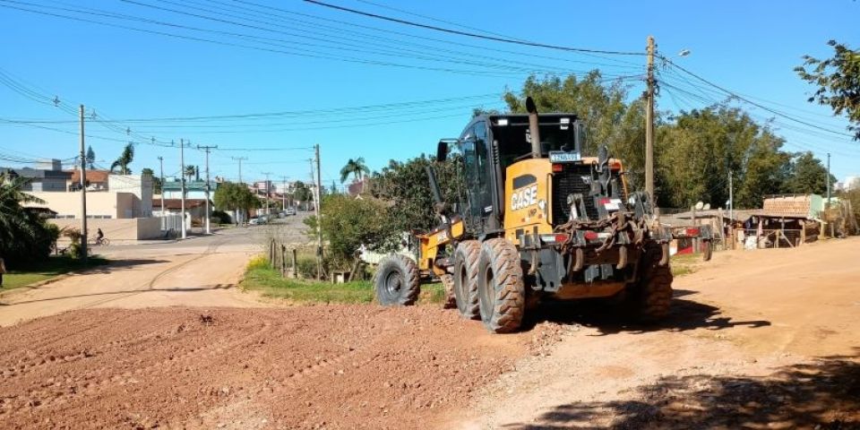Prefeitura de Camaquã realiza melhorias na Rua Ederaldo de Souza Gomes, no bairro Getúlio Vargas