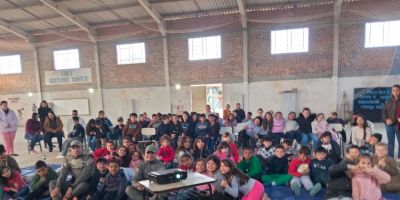 Cidadania e segurança na internet são destaques em palestra da Brigada Militar em Arambaré