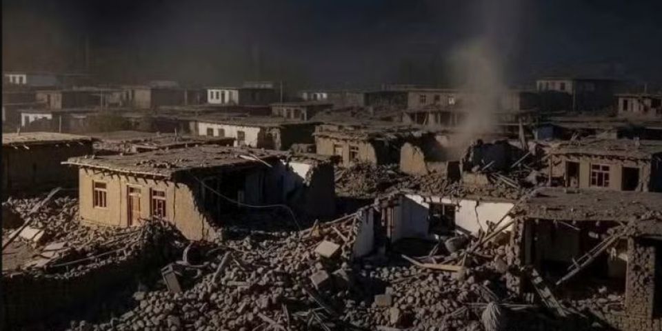 Terremoto de magnitude 6 deixa mais de 800 mortos no Afeganistão