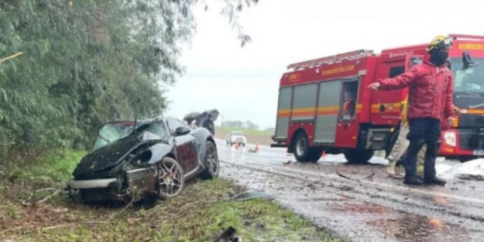 Homem morre após perder controle de Porsche na BR-386