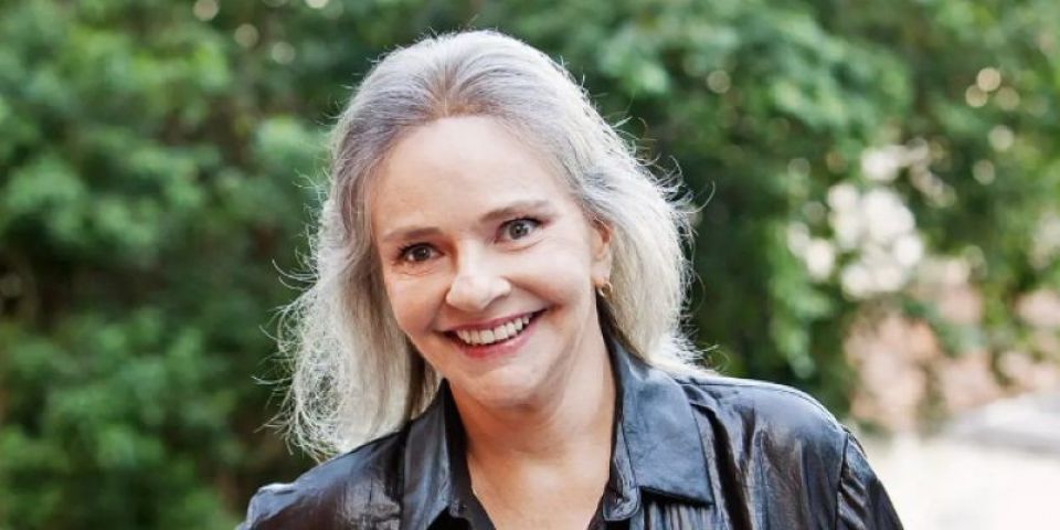 Aos 75 anos, cantora e compositora Angela Ro Ro morre no RJ