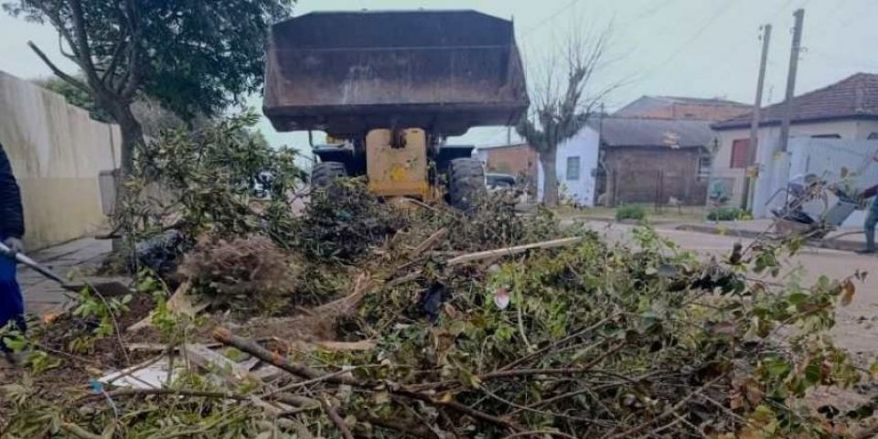 Secretaria de Infraestrutura divulga cronograma de retirada de podas em Camaquã