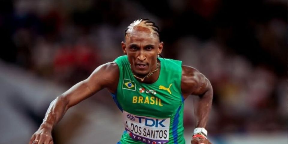 Alison dos Santos, o Piu, se classifica para final no Mundial de Atletismo