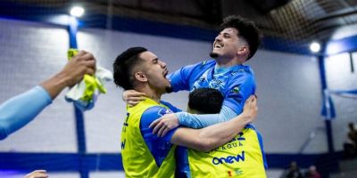 Vélez Camaquã vence o Santa Cruz por 5 a 2 pelo Gauchão Série B de Futsal