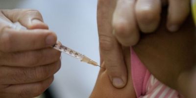 Campanha de multivacinação para crianças e adolescentes começa na segunda (6) no RS