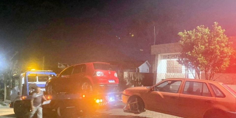 Veículos são apreendidos durante operação da Brigada Militar em Cristal