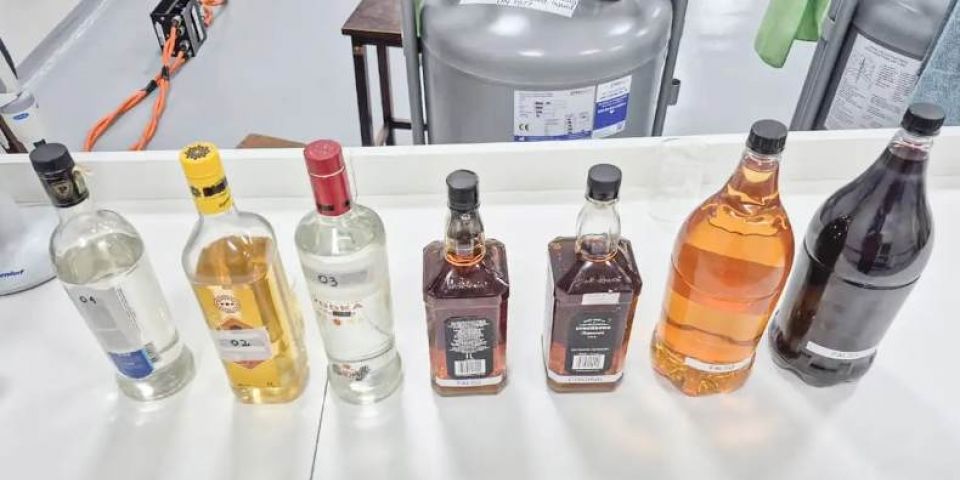 Fábrica que adulterava bebidas é fechada pela Polícia Civil em SP