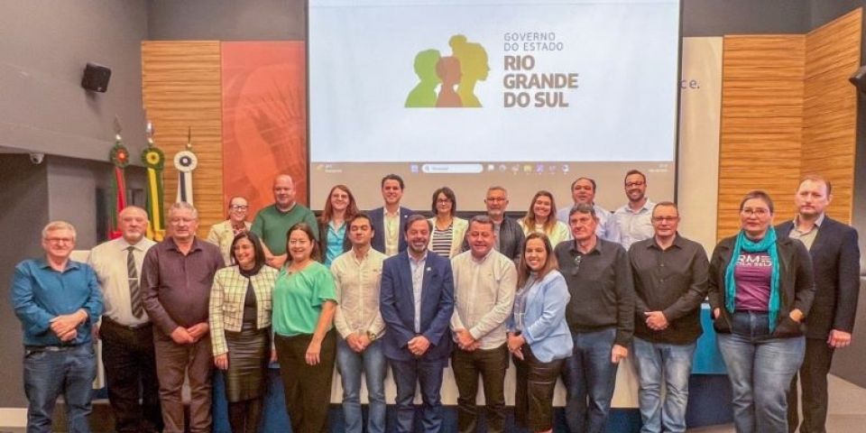 RS assina convênios com 17 municípios para criação e ampliação de Centros de Referência de Atendimento à Mulher