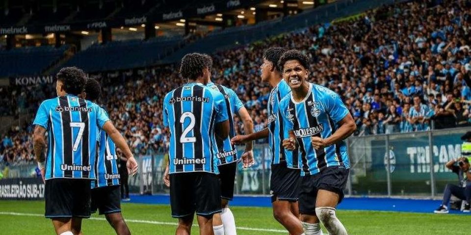 Grêmio goleia o Atlético-MG no jogo de ida da final do Brasileirão Sub-17