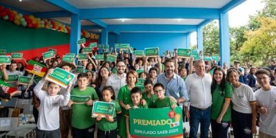 Governo do RS divulga lista dos estudantes premiados no Simulado Saeb 2025