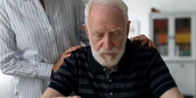 Alzheimer avança no Brasil e pressiona sistema de saúde por diagnóstico precoce