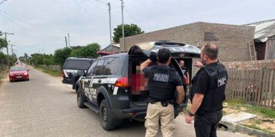 Casal é preso por tráfico de drogas em Cristal