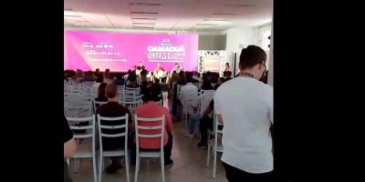 Fique sabendo o que é um evento summit