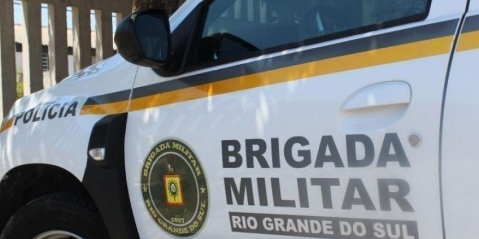 Policial militar salva homem que estava engasgado em Cristal