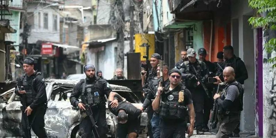 Argentina e Paraguai reforçam fronteiras contra Comando Vermelho