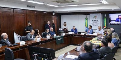 Deputados discutem alternativas para melhorar atendimento do IPE Saúde