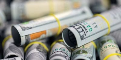 Dólar sobe para R$ 5,33 e bolsa cai 0,47%